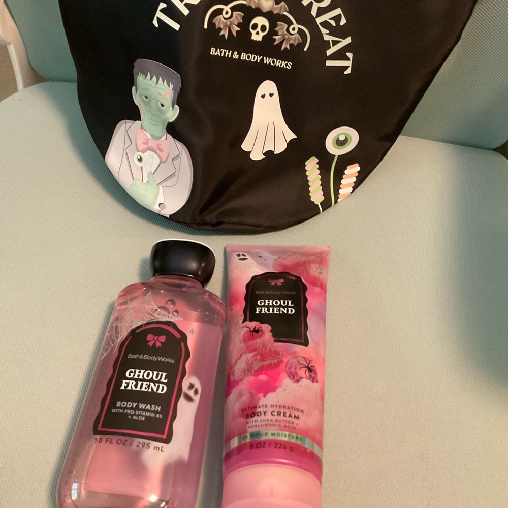Bath and Body Works Ghoul Friend Lotion Shower Gel Trick or Treat Bag